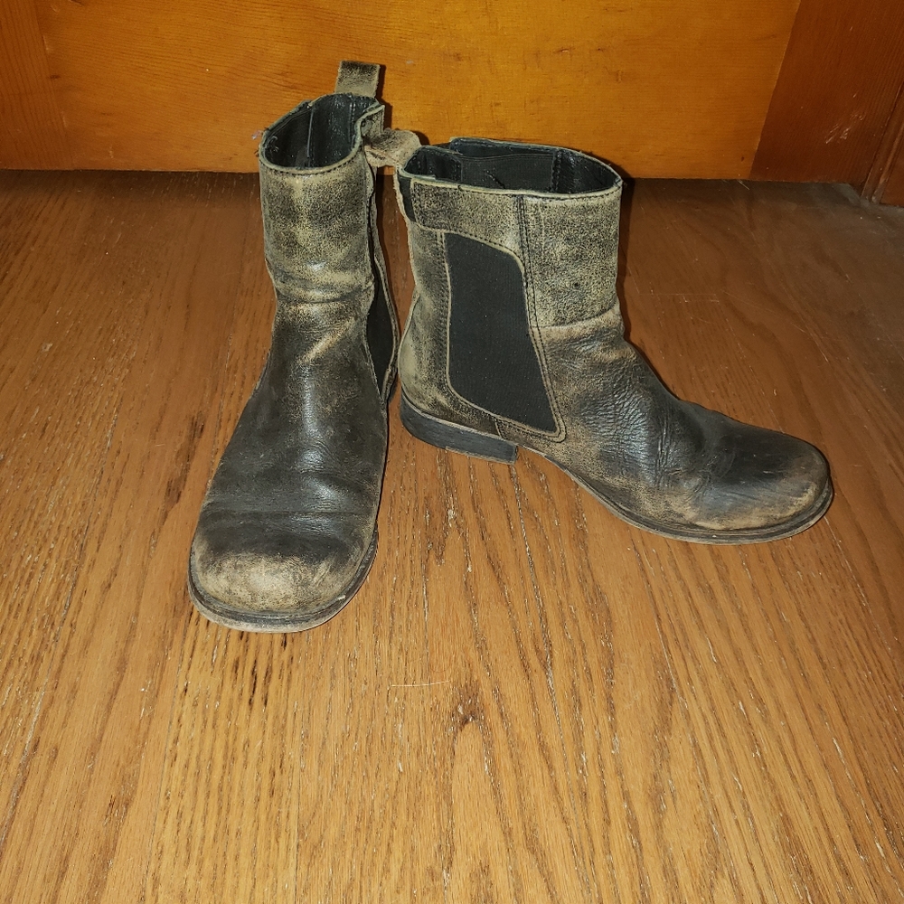 SALE Matisse Leather Chelsea Boots